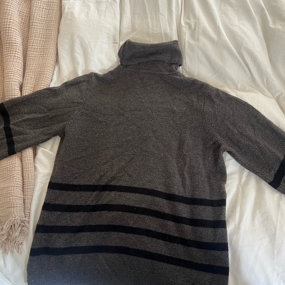 Striped Michael Kors gray/black turtleneck sweater - Size L - Picture 3 of 7